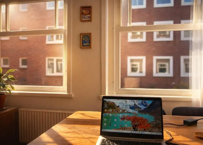 Modern Bright In Trendy De Pijp Apartment