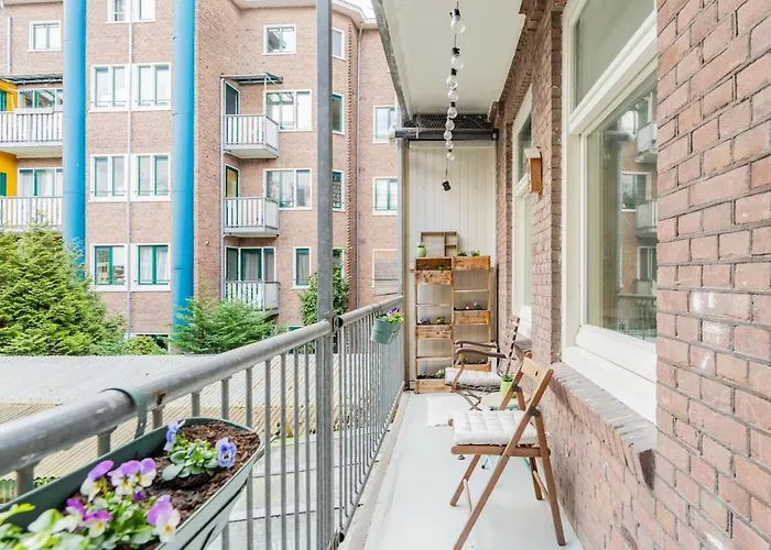 Apartment Modern Bright In Trendy De Pijp